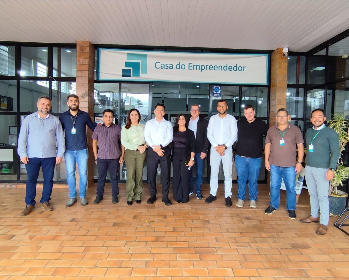 Casa do Empreendedor de Campo Mourão recebe comitiva de Maringá